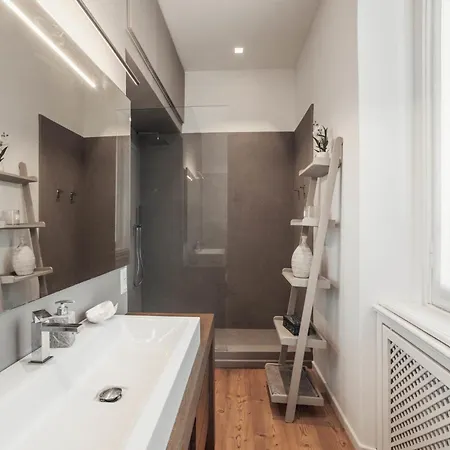 Easylife - Luxury In Cadorna Duomo Mxp Apartment Milan